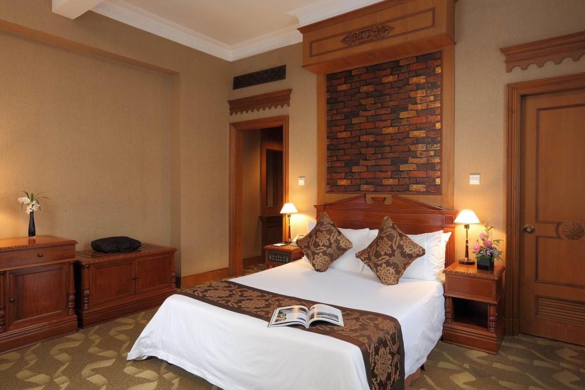Jing An Hotel Шанхай Экстерьер фото