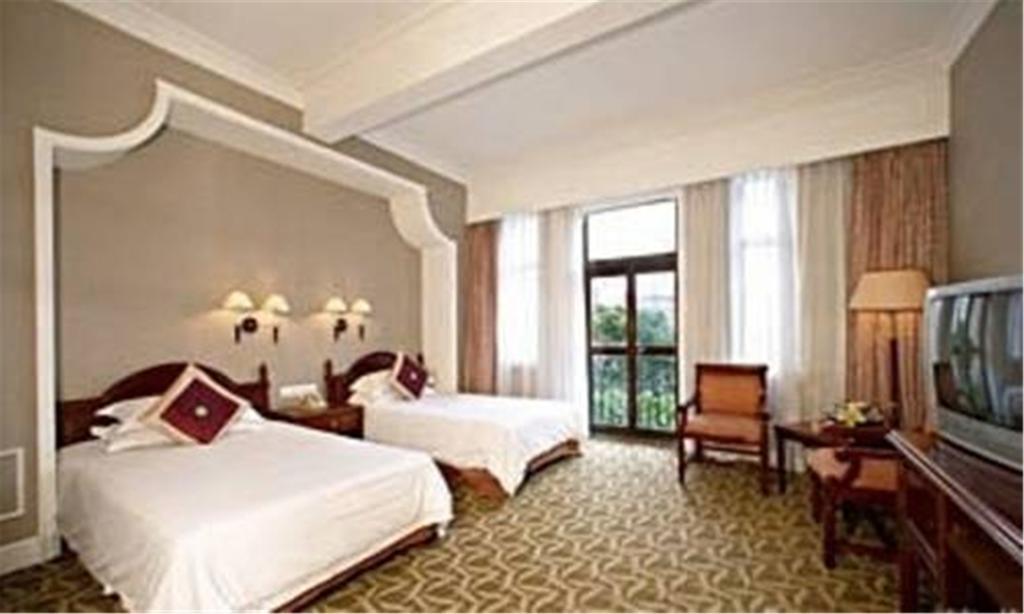 Jing An Hotel Шанхай Экстерьер фото