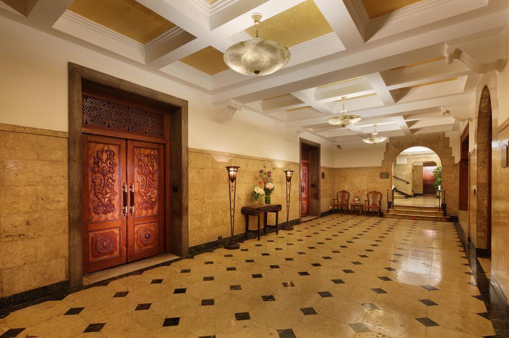 Jing An Hotel Шанхай Экстерьер фото